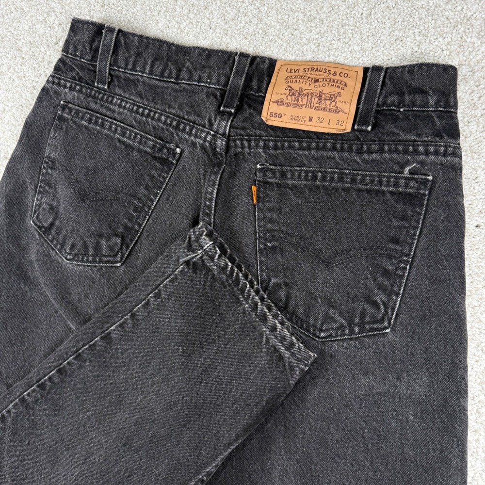Levi's 550 Jeans Men 32x32 Black Relaxed Tapered Orange Tab Made in USA Vintage